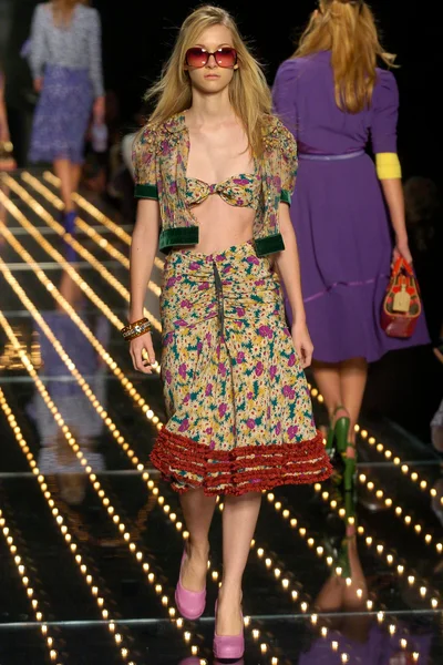 Look 38